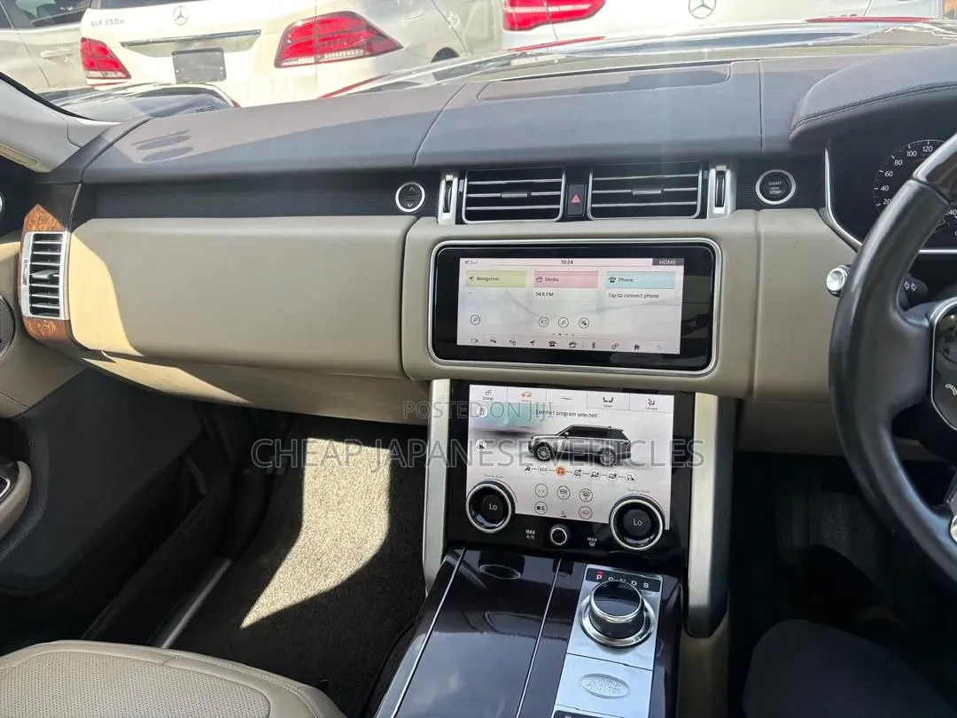 Land Rover Range Rover Vogue 2020 Gray
