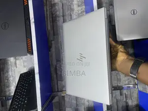 Laptop HP EliteBook 830 G8 8GB Intel Core i5 SSD 256GB