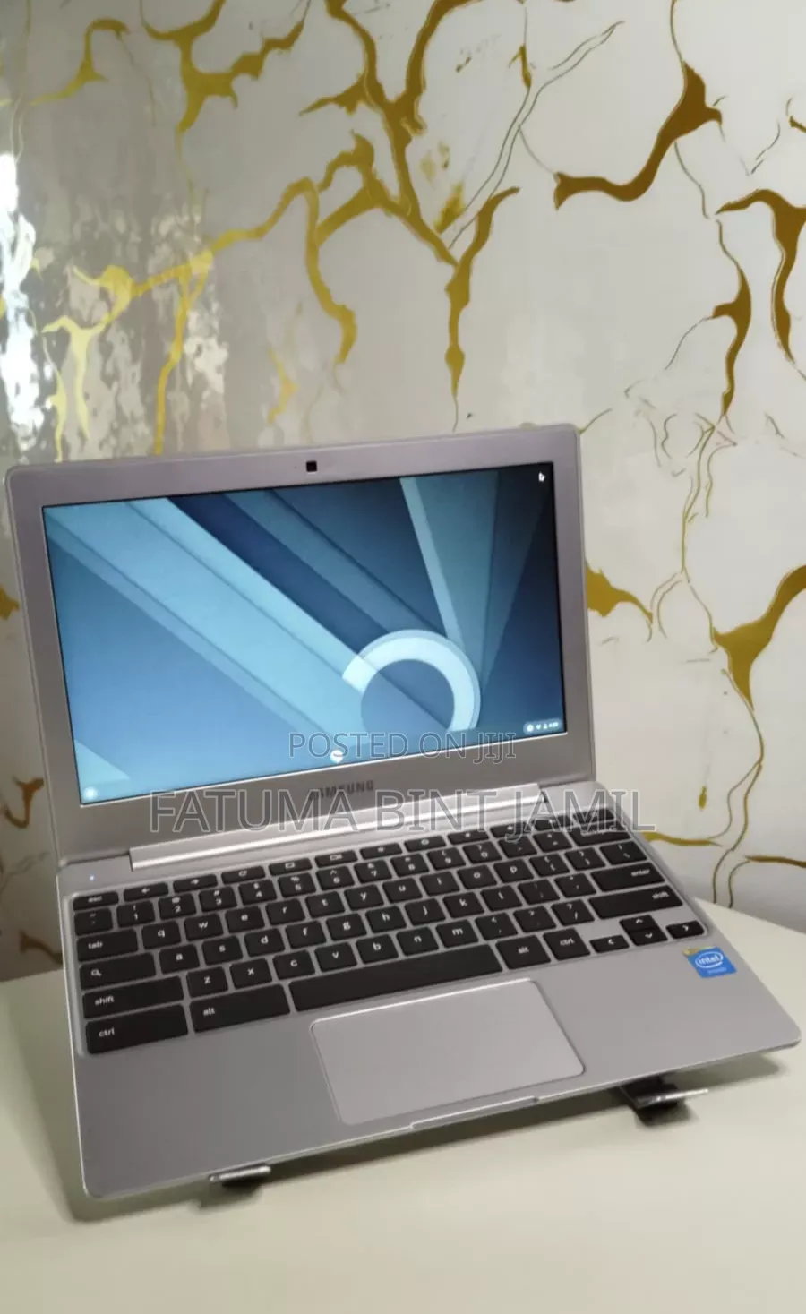 Laptop Samsung 2GB SSD 16 GB