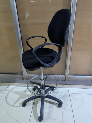 Second Hand Counter Chair // Office Chair With Adjustable Height