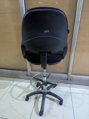 Second Hand Counter Chair // Office Chair With Adjustable Height