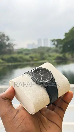 Medium Version of Lookworld Men’S Quartz Dress Watch