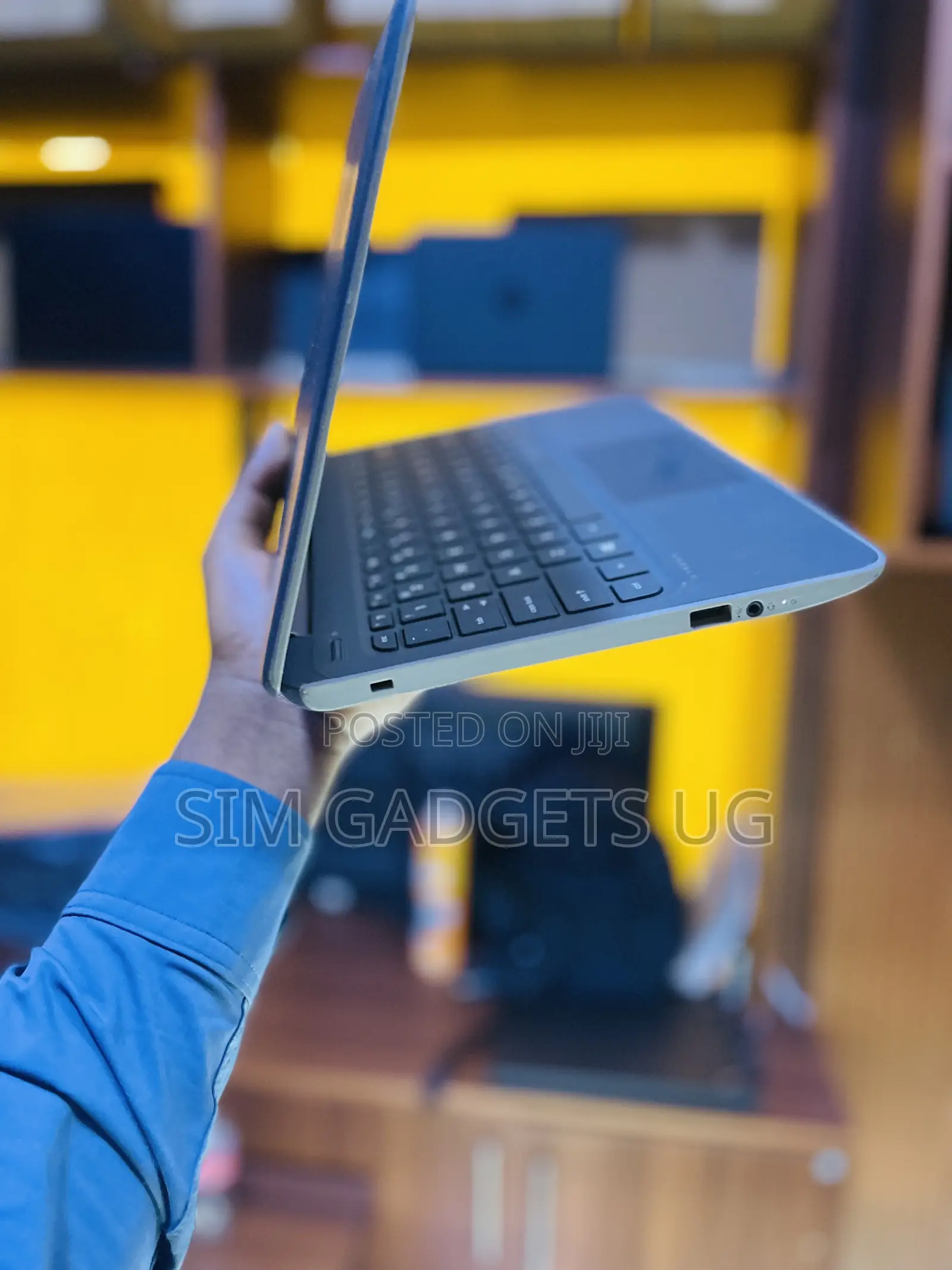 Laptop HP Stream 11 4GB Intel Celeron SSD 60GB