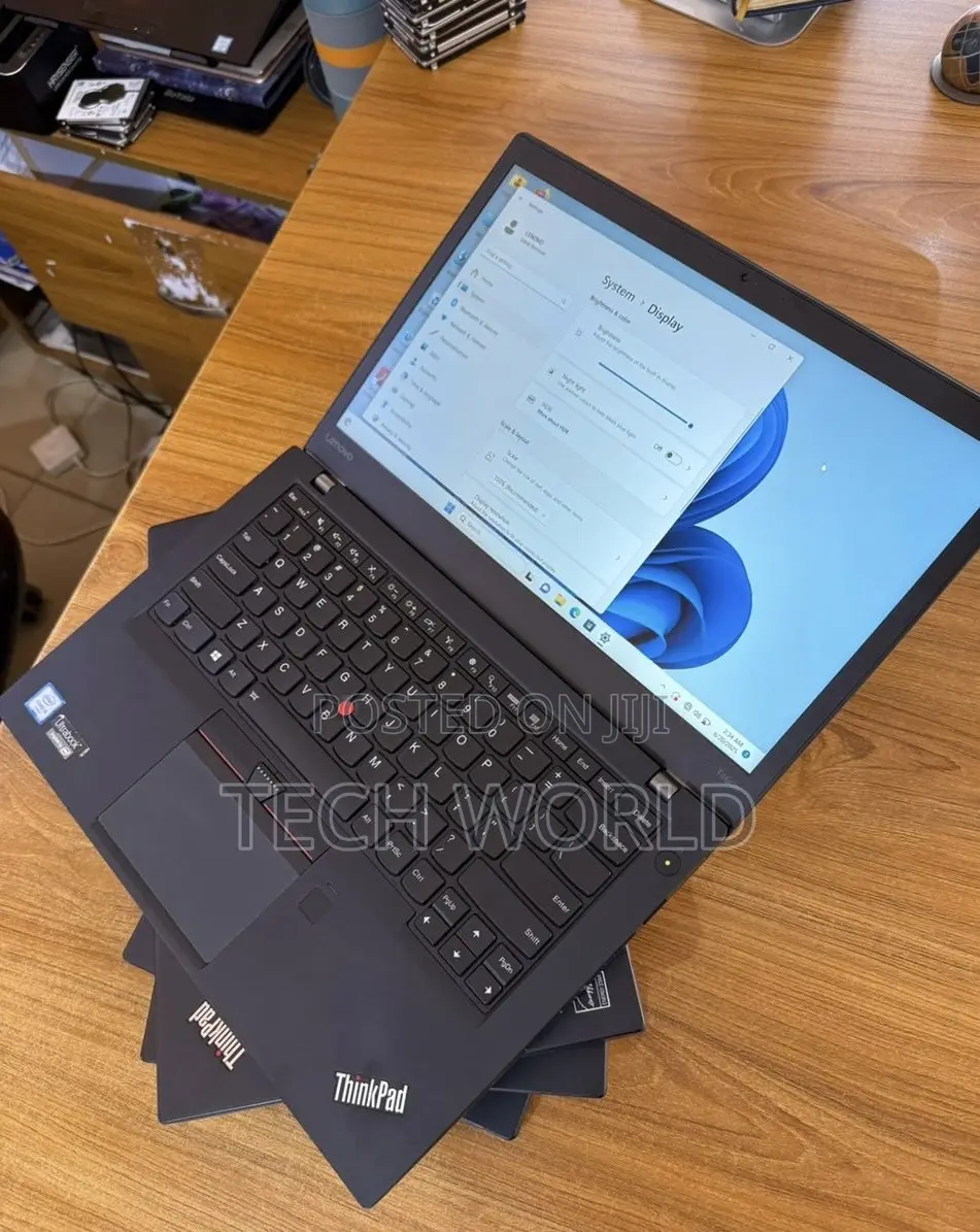 Laptop Lenovo ThinkPad T470s 8GB Intel Core i5 SSD 256GB