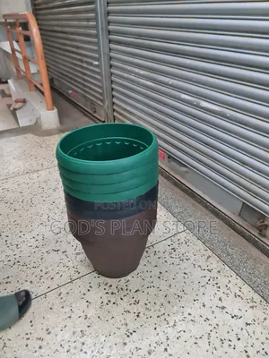 Cerulean Plastic Flower Pots Plastic Flower Pots
