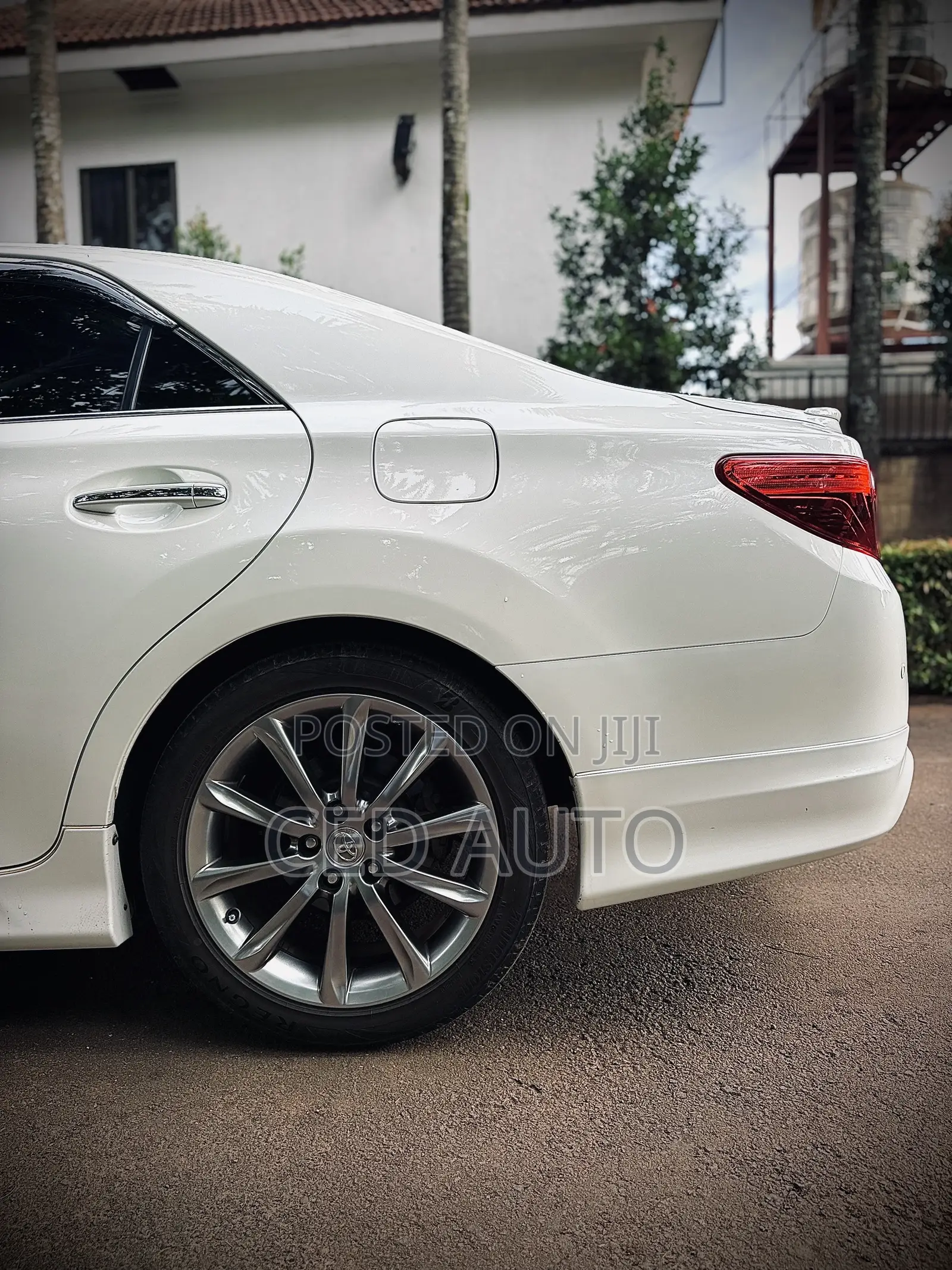 Toyota Mark X 2014 White