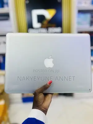 Laptop Apple MacBook 2009 8GB Intel Core 2 Duo HDD 500GB