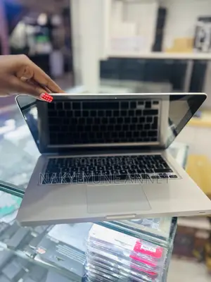 Laptop Apple MacBook 2009 8GB Intel Core 2 Duo HDD 500GB