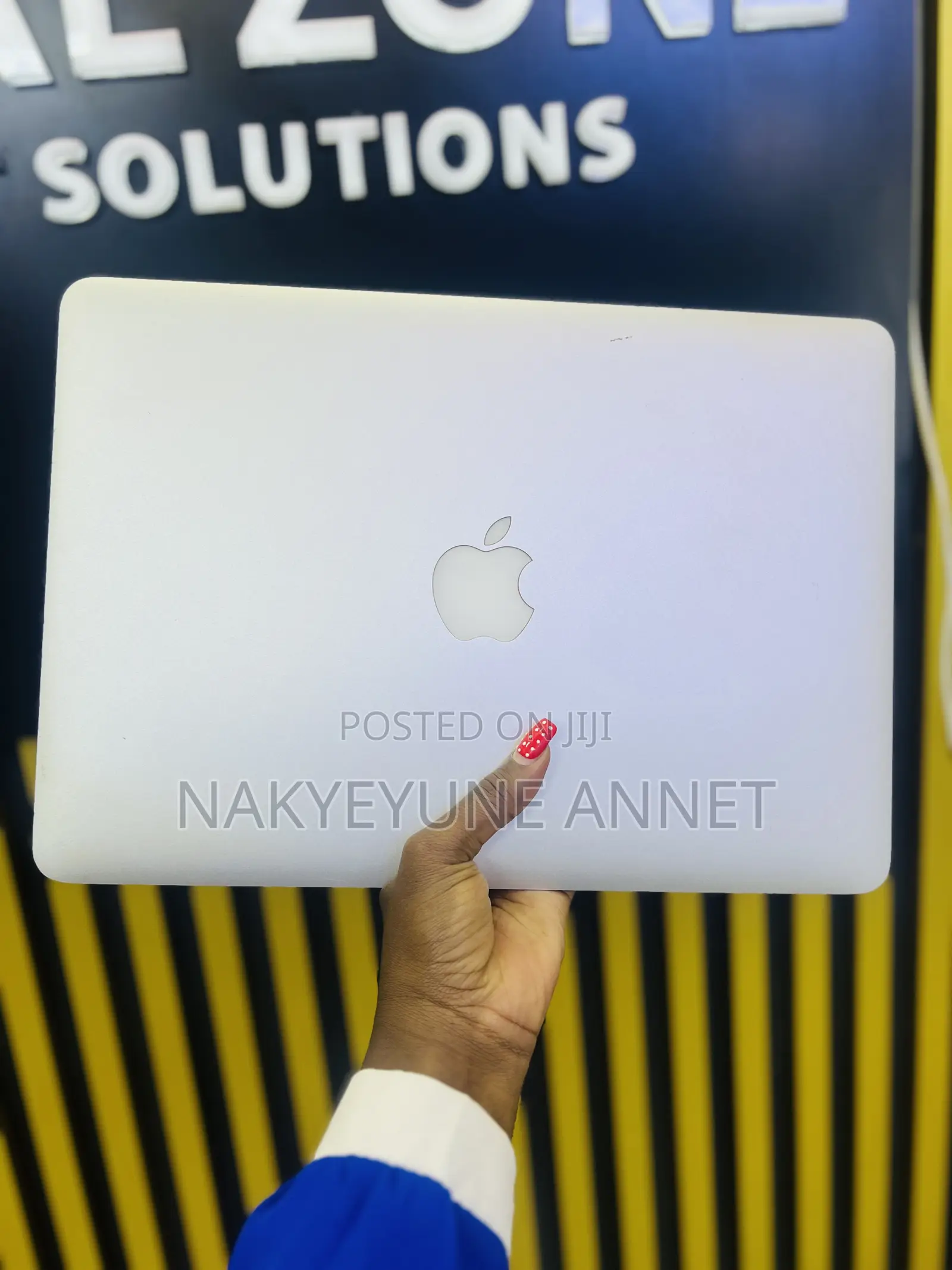 Laptop Apple MacBook Pro 8GB Intel Core i5 HDD 500GB