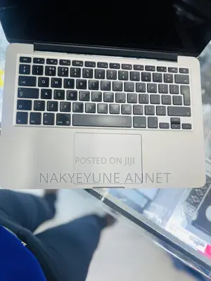 Laptop Apple MacBook Pro 8GB Intel Core i5 HDD 500GB