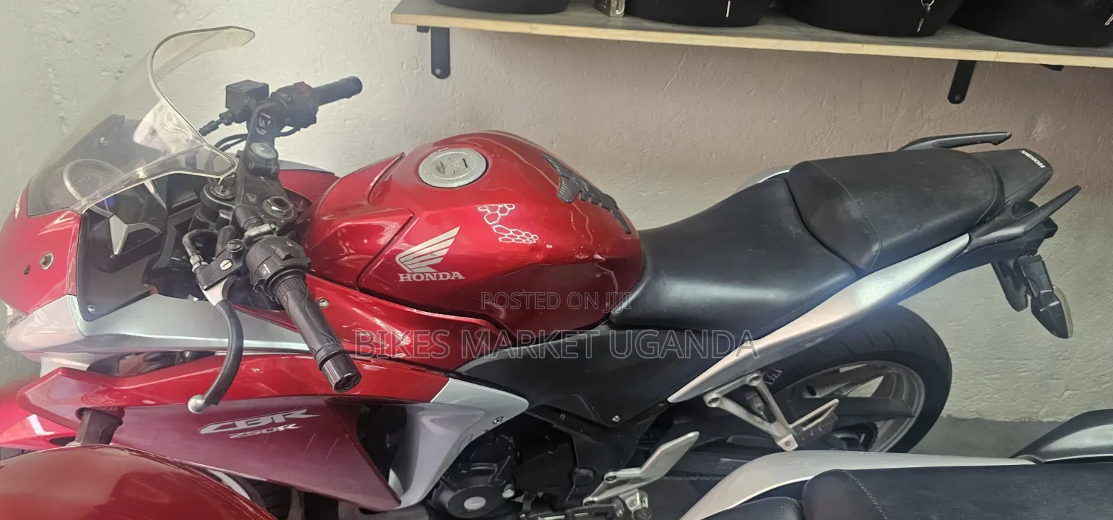 Honda CBR 2018 Red