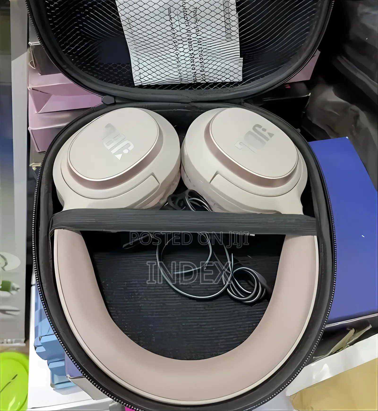 Jbl Bluetooth Headphones/Wireless Over-ear Headphones.
