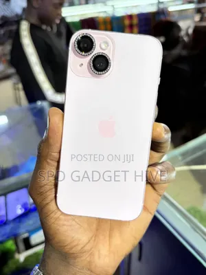 Apple iPhone 15 128 GB Pink