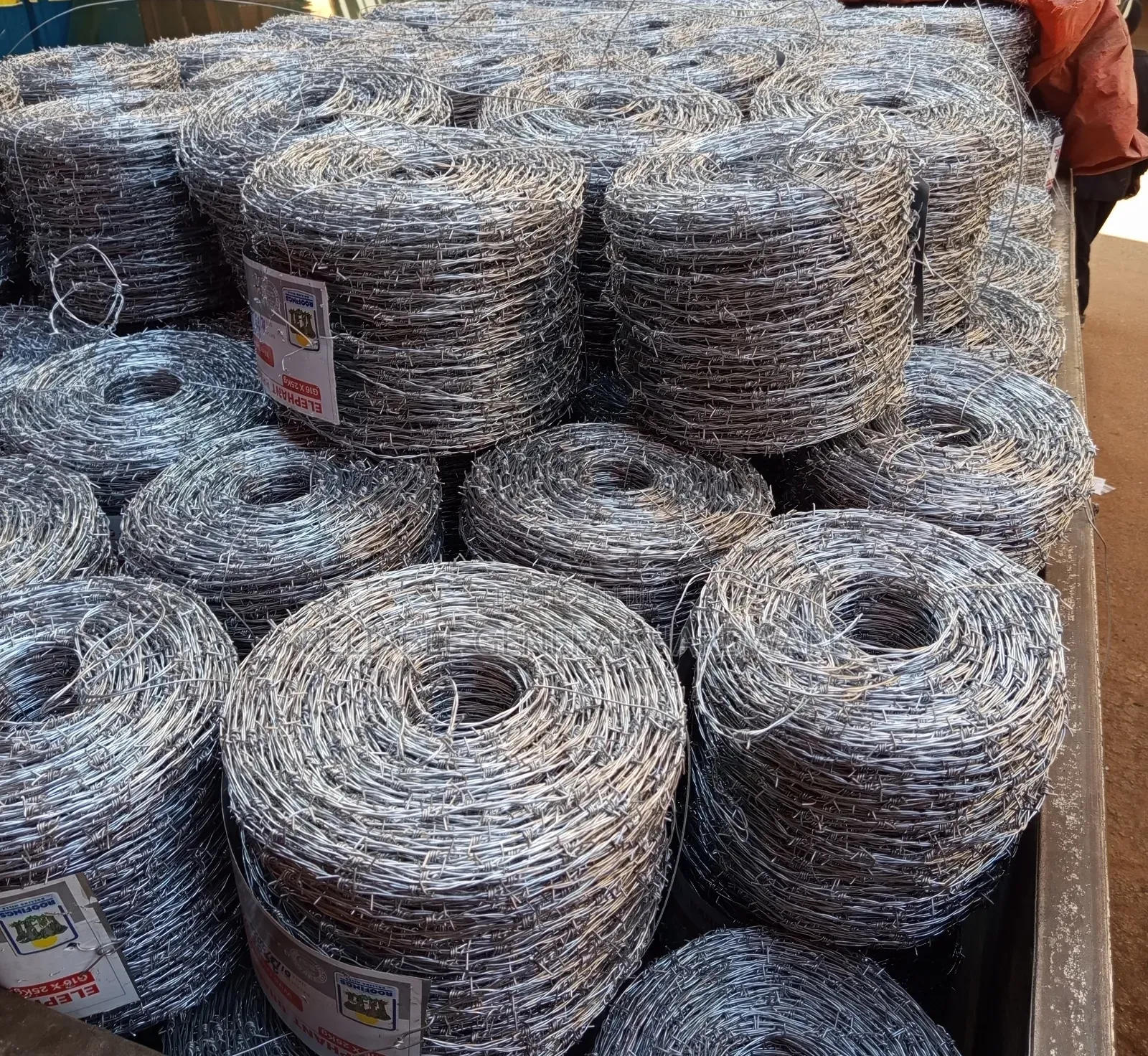 Barbed Wire Elephant 20kg(480meters) Diameter 1.6mm