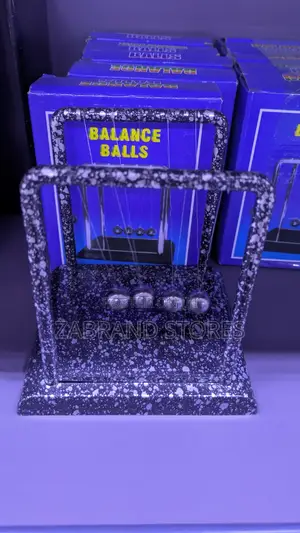 Newton's Table Balance Ball Decor.