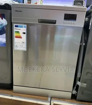 Hisense Dishwasher Free Standing 13 Place Setting With 8 Programs
