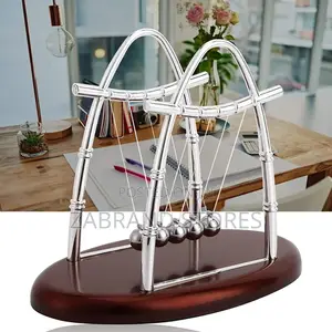 Newton's Cradle Decor