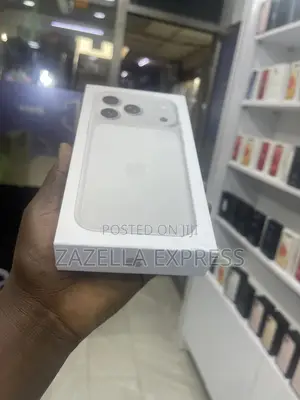 New Apple iPhone 17 Pro Max 2 TB Silver