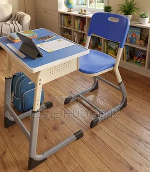 Strong Chair and Table
