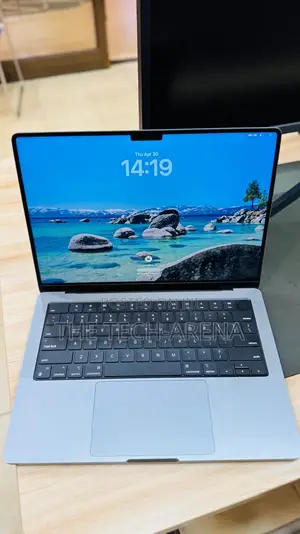 New Laptop Apple MacBook Pro 2023 M2 Max 16GB Apple M2 SSD 512GB