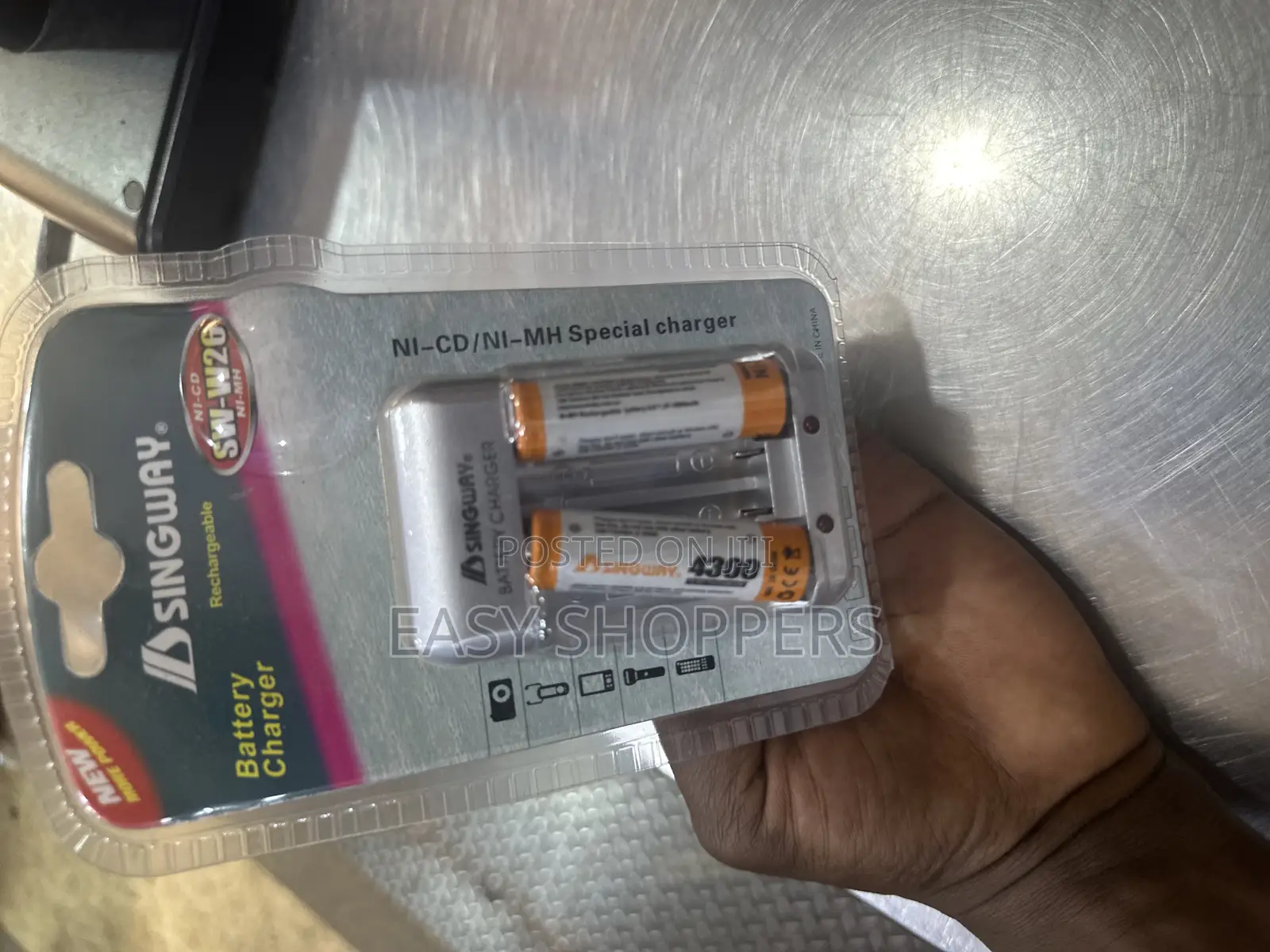 Singway Rechargeable Battery and Charger.