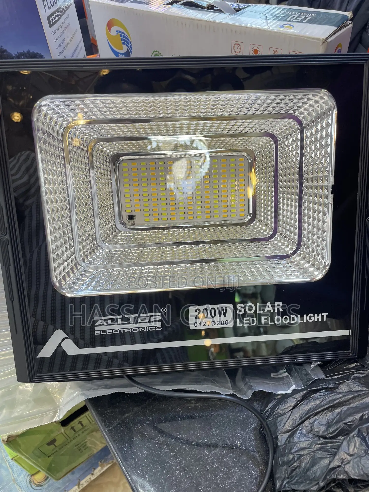 200w Solar Flood Light, Waterproof Ip65 Premium Quality Outdoor Solar