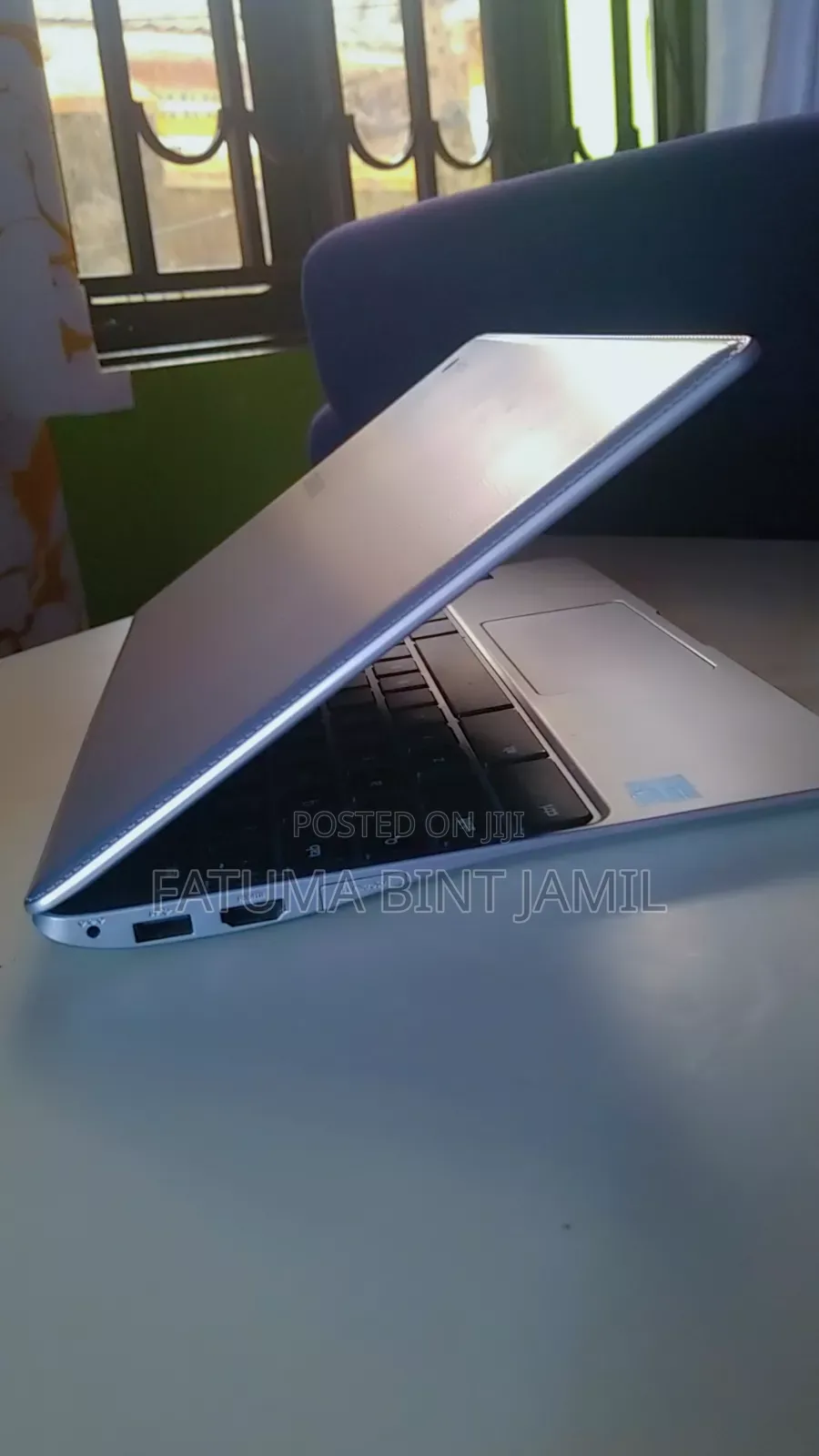 Laptop Samsung Chromebook Plus 4GB Intel Core i5 SSHD+SSD 16 GB