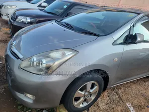 Toyota Wish 2009 Silver