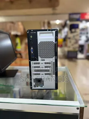 Desktop Computer Dell 16GB Intel Core i7 SSHD+SSD 512GB