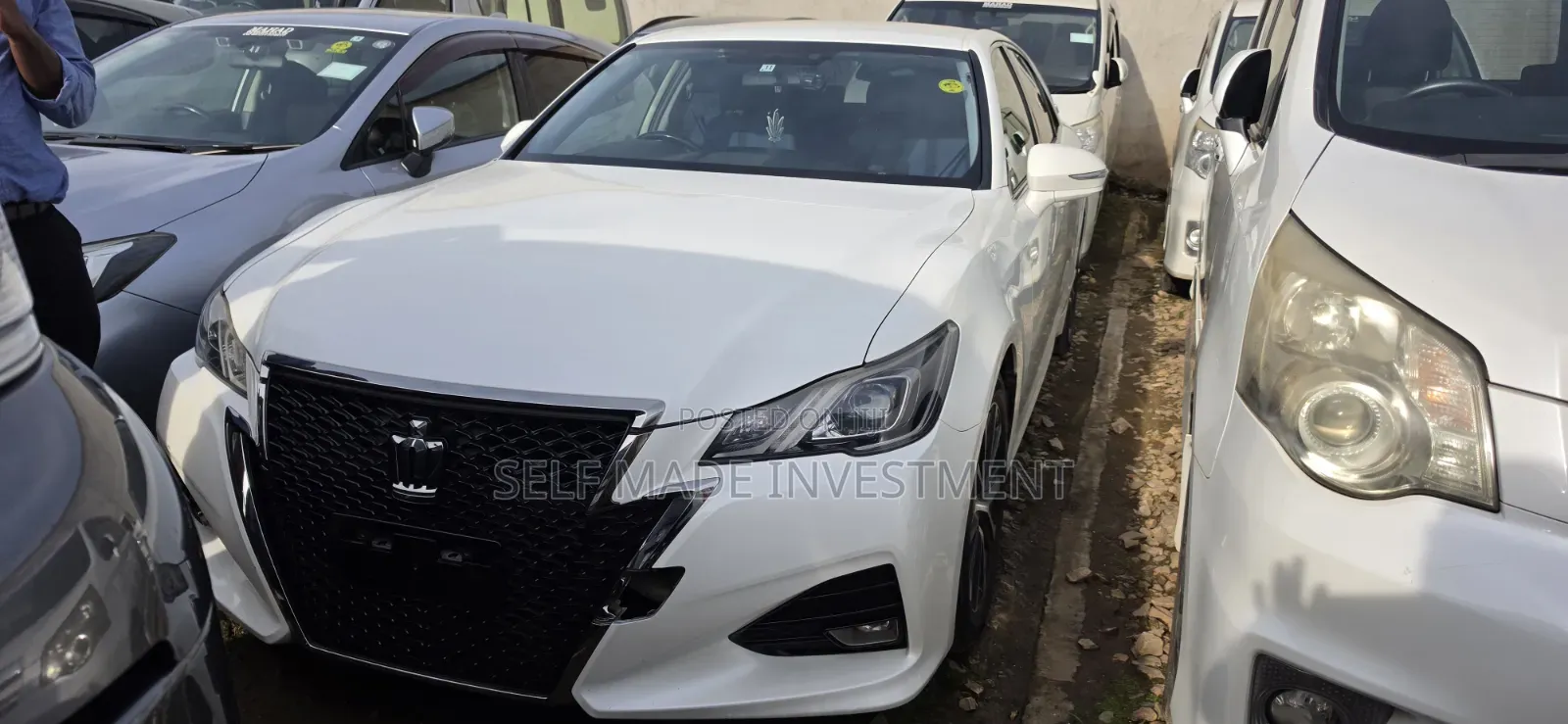 Toyota Crown Majesta 2017 White
