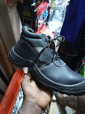 Safety Boots Size 40-46