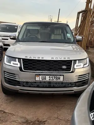 Land Rover Range Rover Vogue 2016 Gold