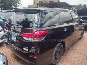 Toyota Wish 2013 Black