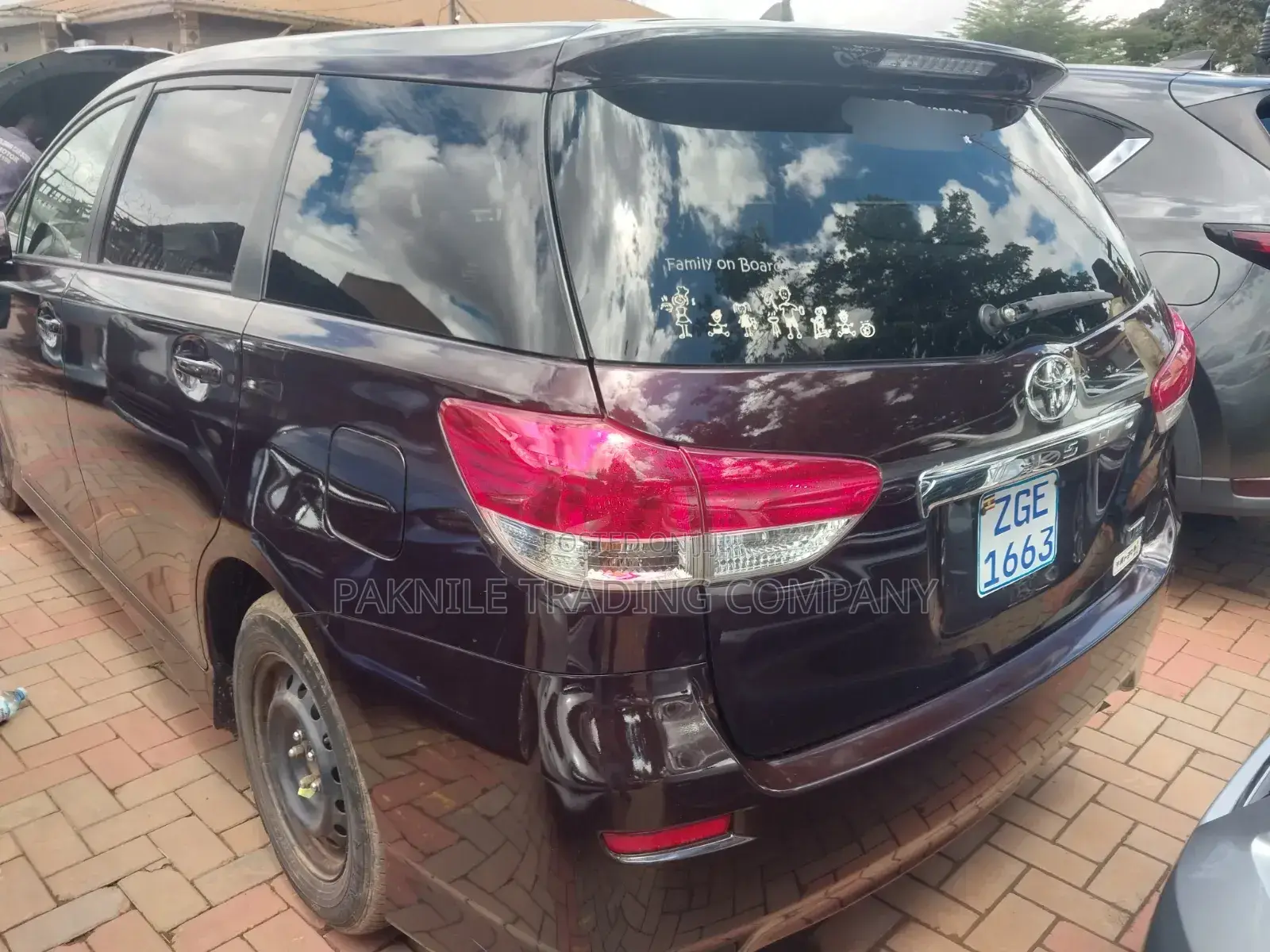 Toyota Wish 2013 Black