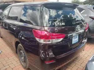 Toyota Wish 2013 Black
