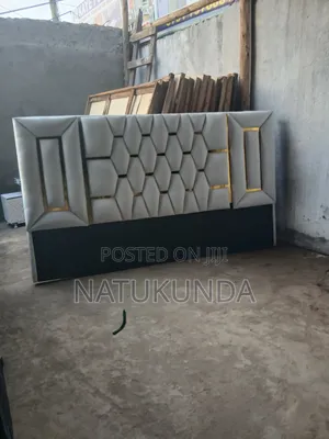 Six by Six Bed With Golden Stripes in White Colour