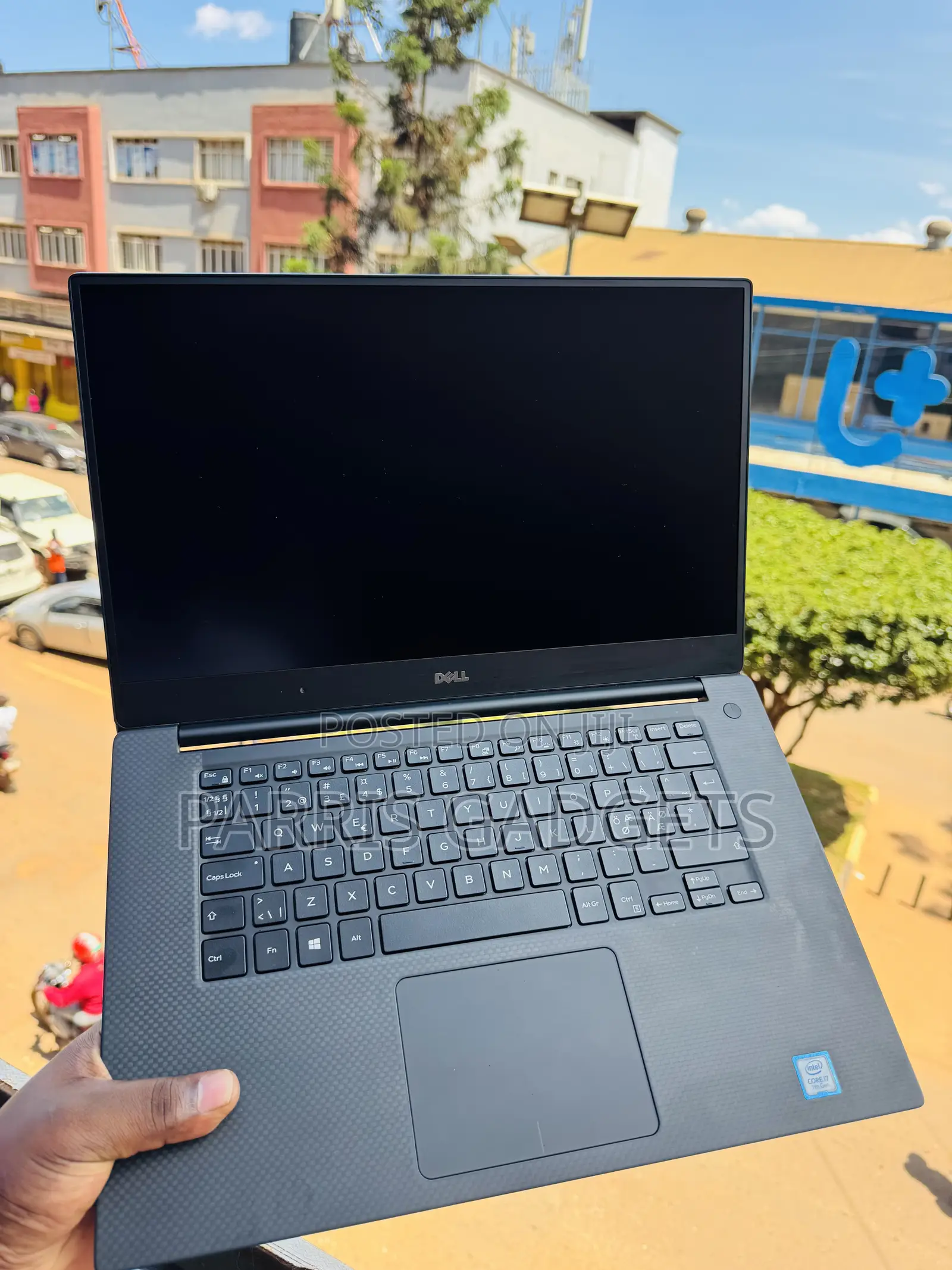 Laptop Dell Precision 5520 16GB Intel Core i7 SSD 512GB