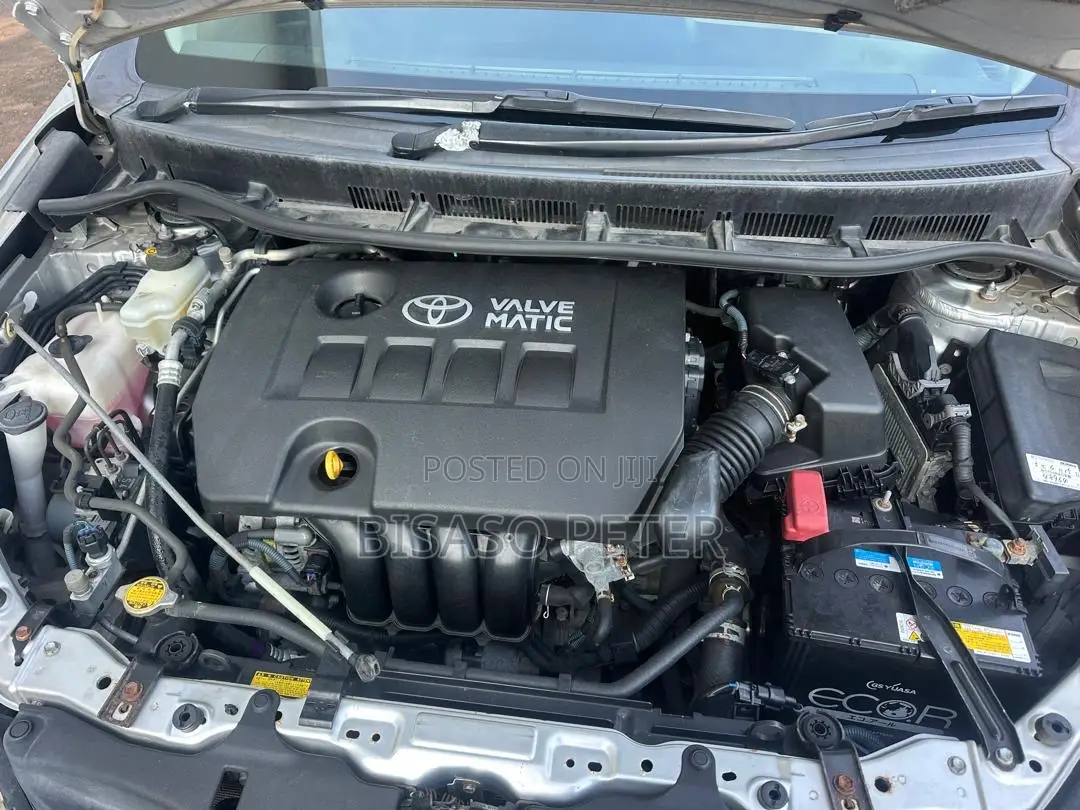 Toyota Wish 2013 Silver