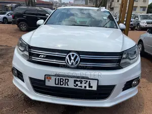 Volkswagen Tiguan R-Line 4dr SUV (2.0L 4cyl Turbo 6A) 2014 White