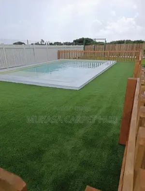 Artificial Lawn Carpet – Perfect for Homes Compounds
