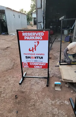 Sign Posts Metallic, Sticker Banners Signage