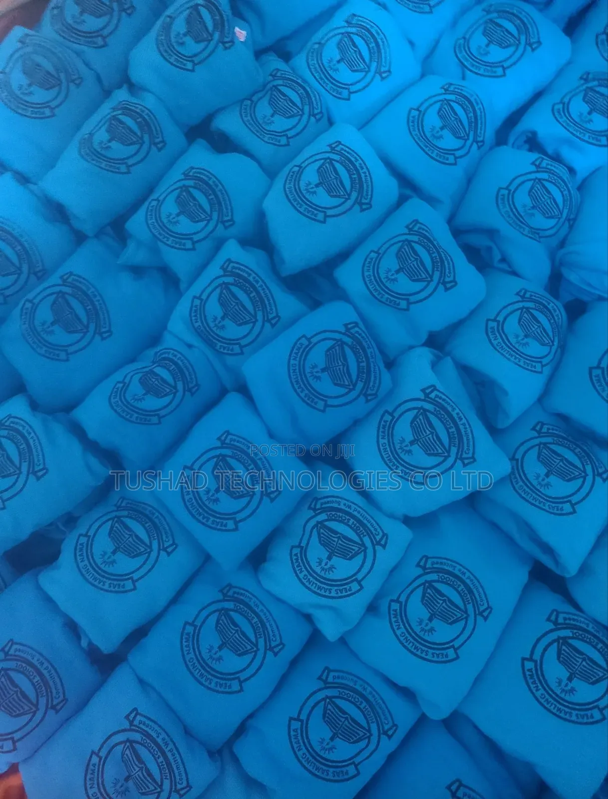 Labeling Tshirts, Uniforms, Clothes. Screen Printing, Branding Shirts