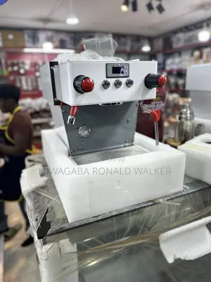 Commercial Semi-Auto Coffee Machine