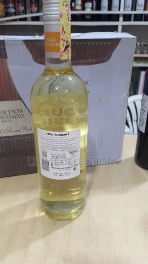 750mls of Four Cousins