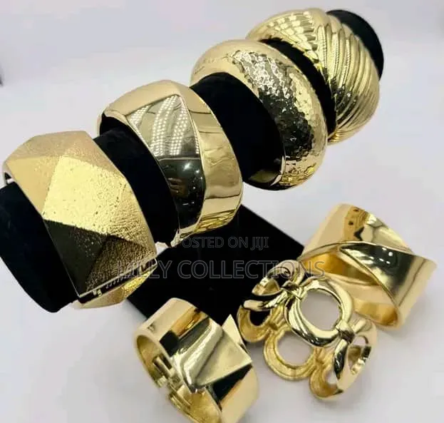 Chucky Bangles
