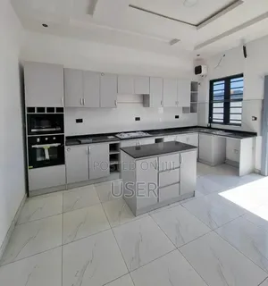 Luxury Kitchen Cabinet With Reception Per Metre Call Us On