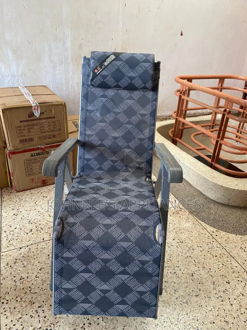 Adjustable Folding Reclining Lounge Chair With Headrest – Portable