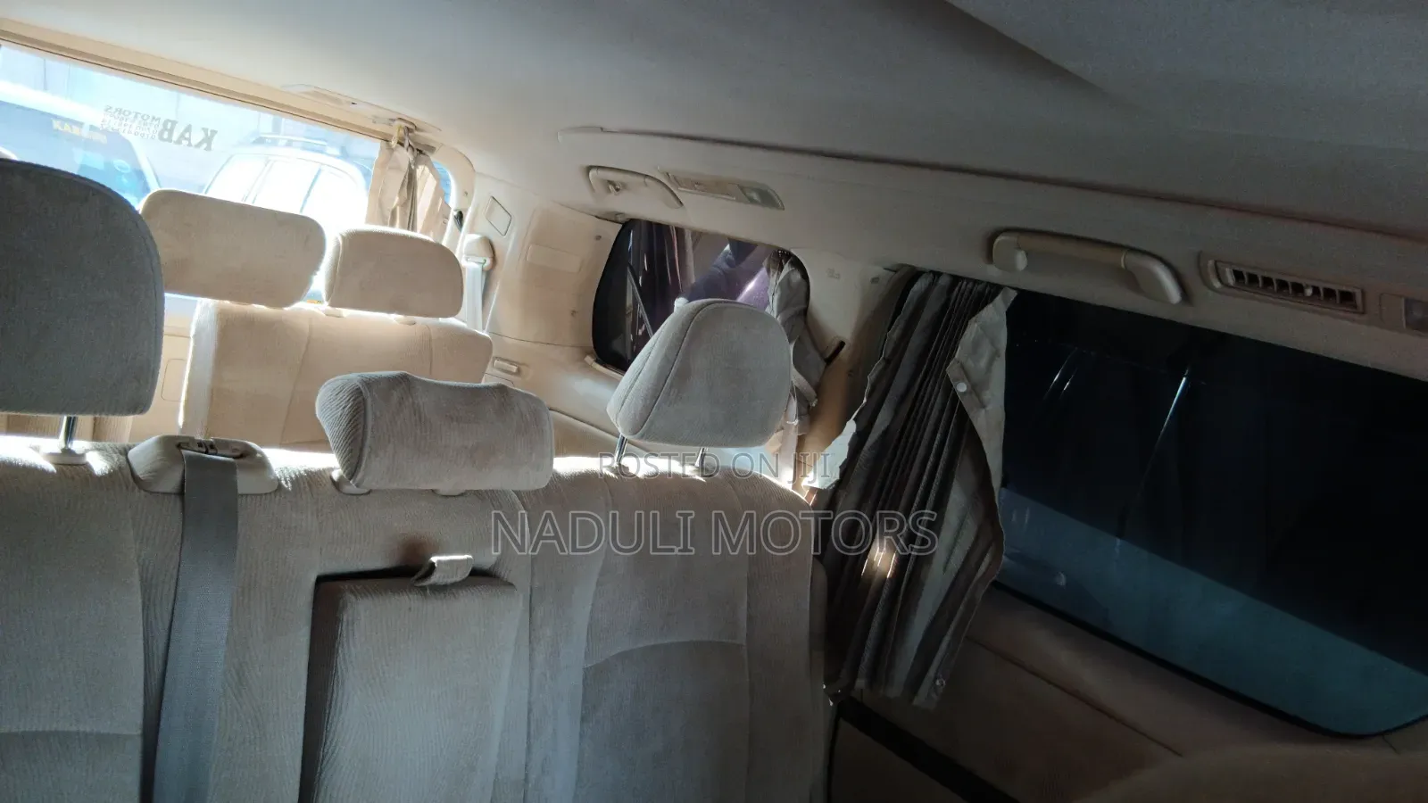 Toyota Alphard 2012 Silver