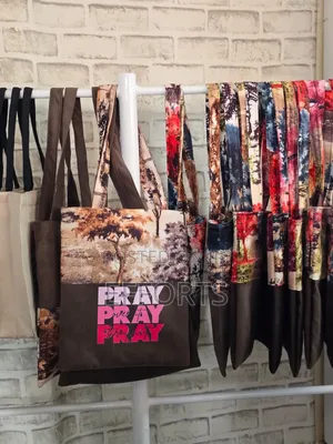 Tote Bags and Purses