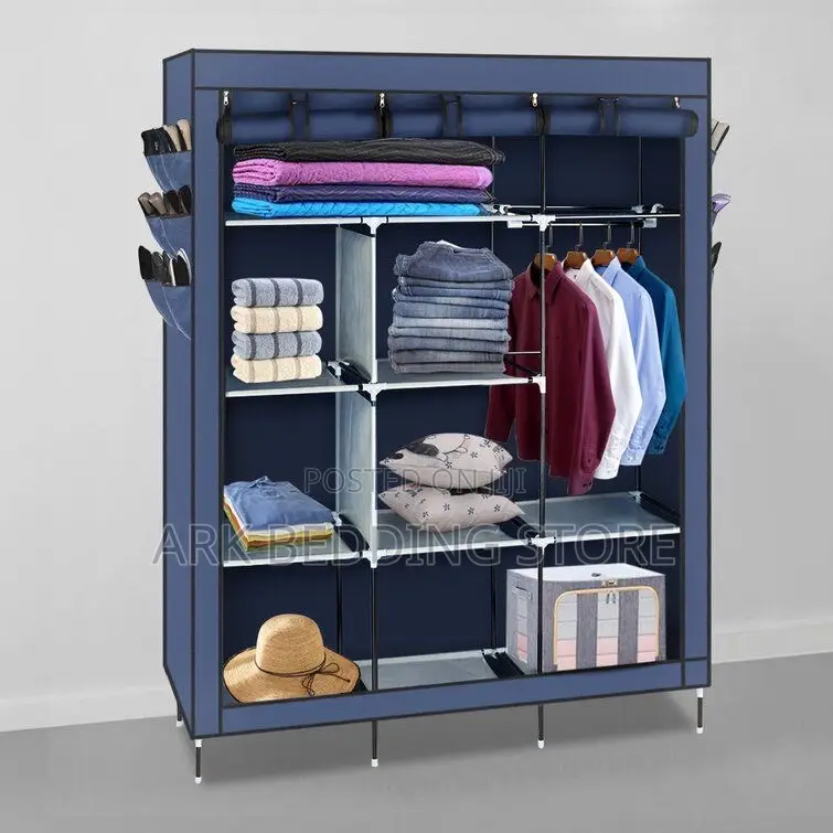 Pop-Up Clothing Rack